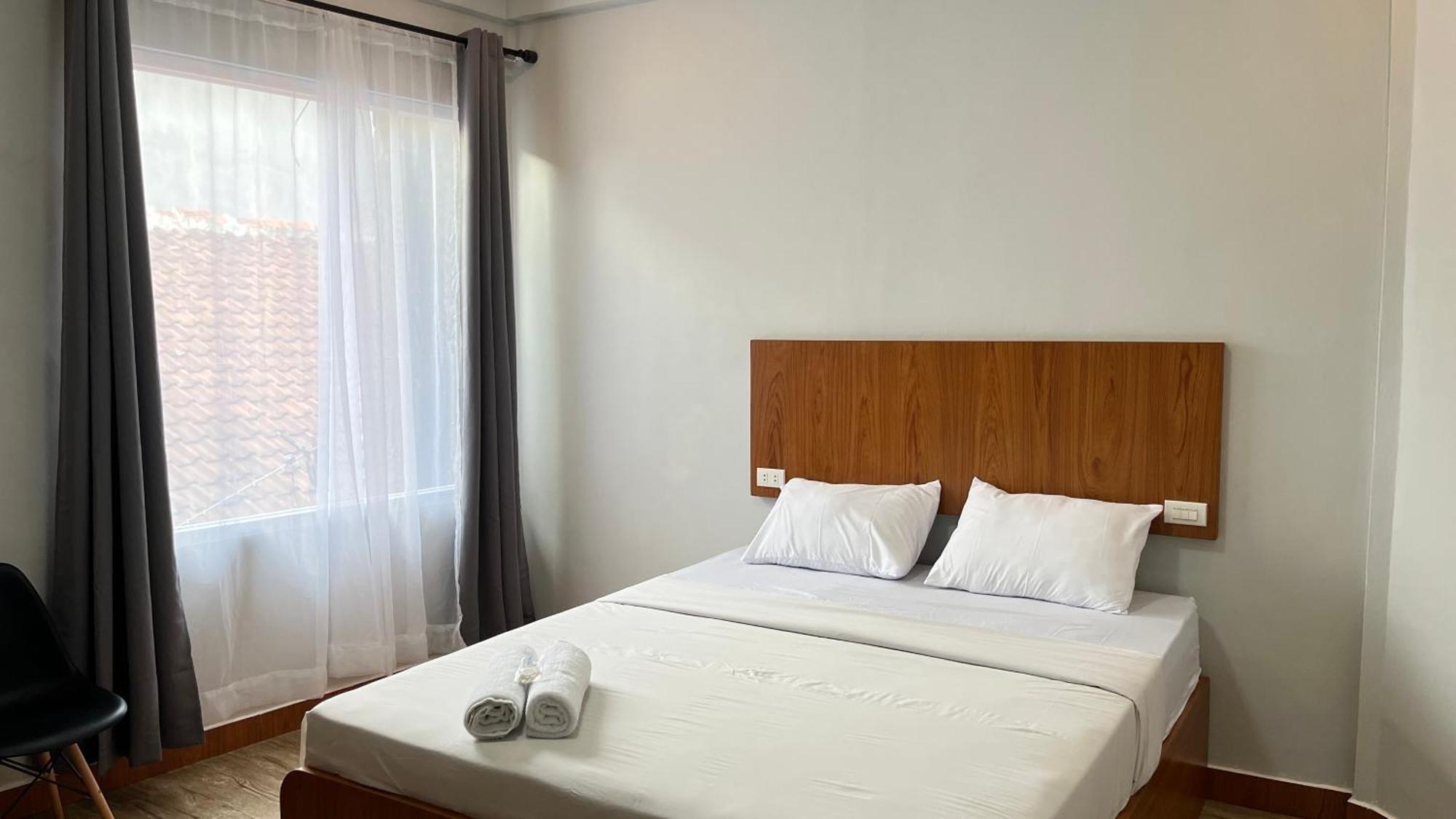 Hotel Reddoorz Premium At Jalan Diponegoro Lampung Bandar Lampung Exterior foto