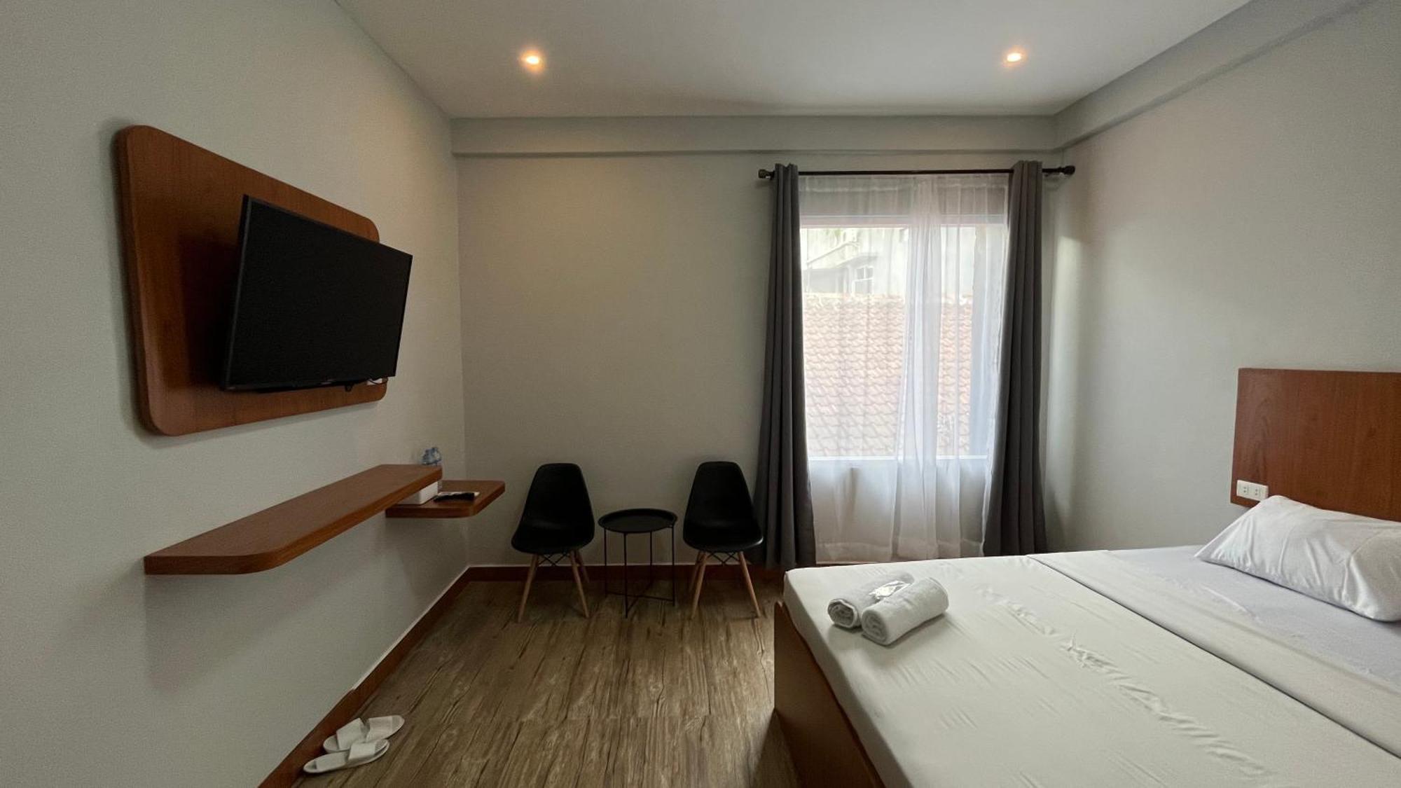 Hotel Reddoorz Premium At Jalan Diponegoro Lampung Bandar Lampung Exterior foto
